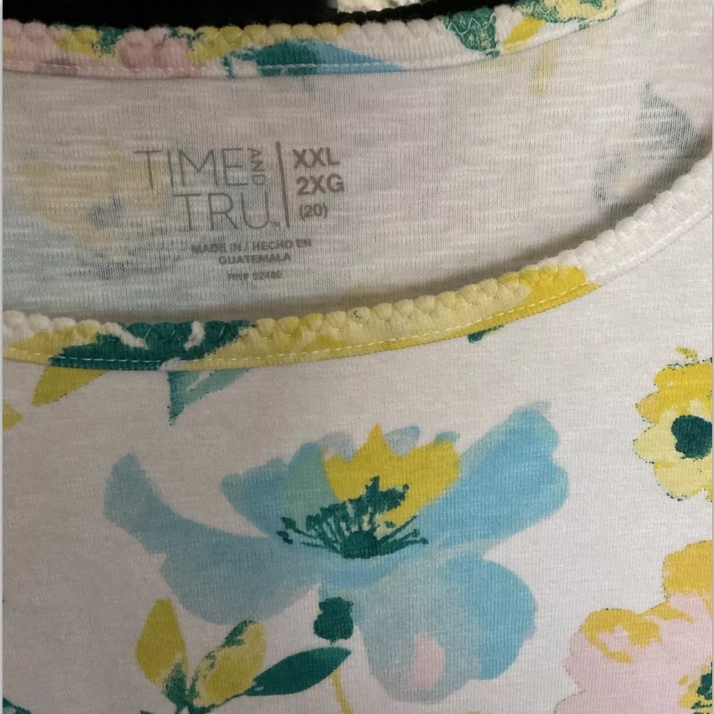 Time & True Top Womens XXL Floral All Over Print Short Sleeve - Picture 5 of 9